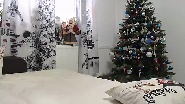 Snapshot of SweetMaddy888 chatting on 12-29-24, 07:06 SweetMaddy888 online show from 12-29-24, 07:06