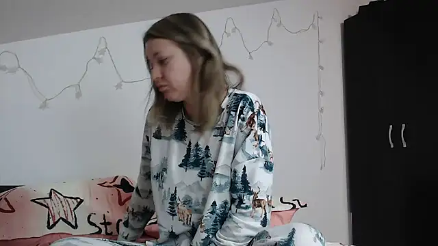 Snapshot of SweetMaddy888 chatting on 01-03-25, 07:16 SweetMaddy888 online show from 01-03-25, 07:16