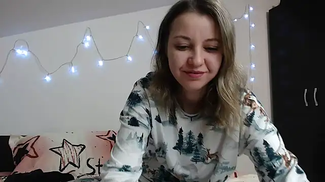 Snapshot of SweetMaddy888 chatting on 01-04-25, 04:12 SweetMaddy888 online show from 01-04-25, 04:12