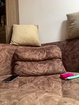 karla nill online show from 12-14-24, 05:47