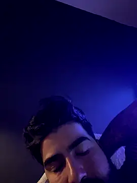 Snapshot of Lyon_vach chatting on 10-14-25, 07:47 Lyon vach online show from 10-14-25, 07:47