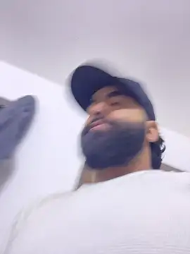 Snapshot of Lyon_vach chatting on 11-25-25, 09:59 Lyon vach online show from 11-25-25, 09:59