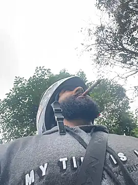 Lyon vach online show from 12-05-25, 04:58