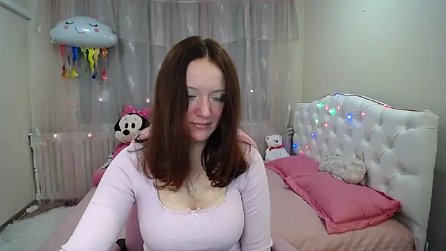 Snapshot of BarbaraStily chatting on 01-23-25, 01:13 BarbaraStily online show from 01-23-25, 01:13