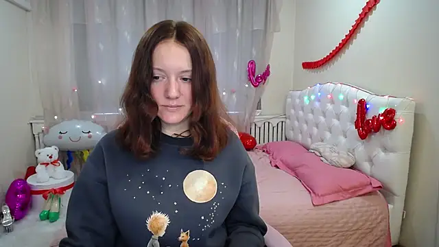 Snapshot of BarbaraStily chatting on 02-21-25, 07:34 BarbaraStily online show from 02-21-25, 07:34