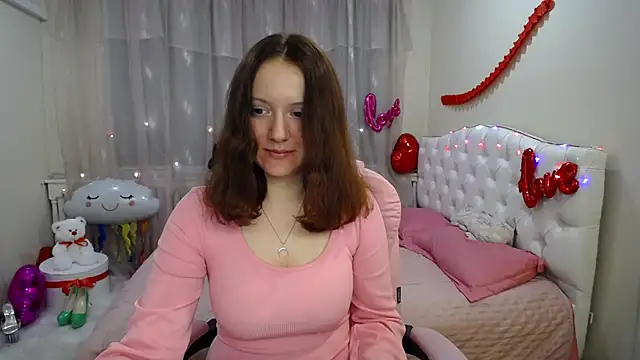 Snapshot of BarbaraStily chatting on 02-21-25, 04:59 BarbaraStily online show from 02-21-25, 04:59