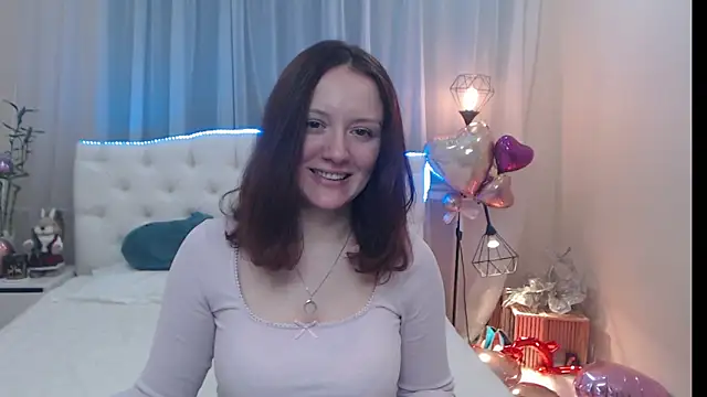 Snapshot of BarbaraStily chatting on 03-02-25, 11:39 BarbaraStily online show from 03-02-25, 11:39