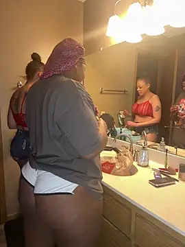 Snapshot of JusticeXXX68 chatting on 12-28-24, 09:52 JusticeXXX68 online show from 12-28-24, 09:52