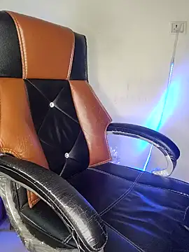 Black-Pearll online show from 02-12-25, 03:16