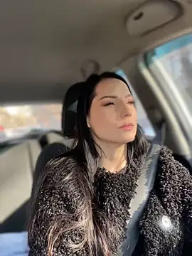 Snapshot of Roxana-Sexy chatting on 01-26-25, 08:46 Roxana-Sexy online show from 01-26-25, 08:46