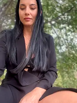 Snapshot of Roxana-Sexy chatting on 09-09-25, 02:55 Roxana-Sexy online show from 09-09-25, 02:55