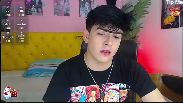 Snapshot of nolan_twink1 chatting on 12-18-24, 05:42 nolan twink1 online show from 12-18-24, 05:42