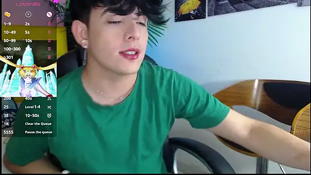 Snapshot of nolan_twink1 chatting on 01-08-25, 05:37 nolan twink1 online show from 01-08-25, 05:37