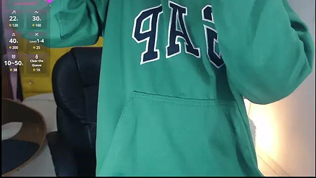 Snapshot of nolan_twink1 chatting on 01-23-25, 05:42 nolan twink1 online show from 01-23-25, 05:42