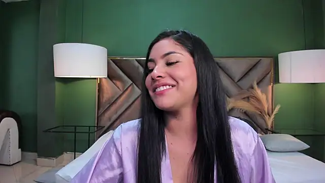 Snapshot of Mia_Elowen chatting on 02-01-25, 01:12 Mia Elowen online show from 02-01-25, 01:12