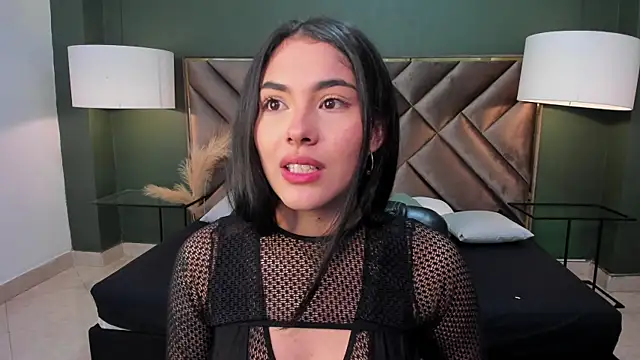 Snapshot of Mia_Elowen chatting on 02-26-25, 10:09 Mia Elowen online show from 02-26-25, 10:09