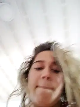 LaurenWelly  online show from 02-16-25, 08:33