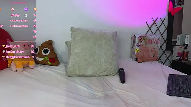 Snapshot of milky__boy_ chatting on 03-20-25, 07:25 milky boy online show from 03-20-25, 07:25