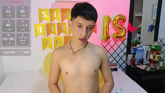 Snapshot of milky__boy_ chatting on 12-03-25, 04:09 milky boy online show from 12-03-25, 04:09