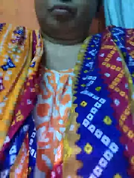 Snapshot of Rinki_Guptaa chatting on 12-18-25, 02:56 Rinki Guptaa online show from 12-18-25, 02:56