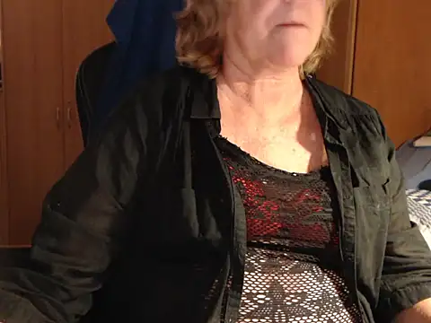  sunshine   online show from 11-17-25, 04:35