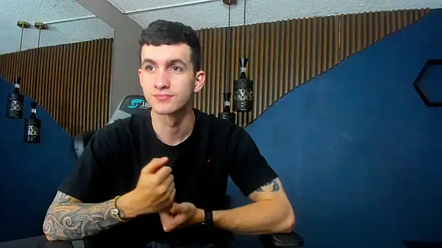 JacksonOlsenn online show from 01-27-25, 06:20