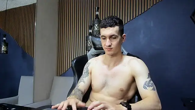 JacksonOlsenn online show from 02-12-25, 06:19