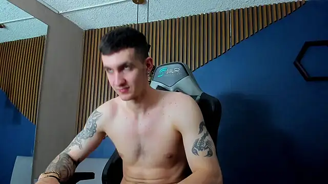 JacksonOlsenn online show from 02-26-25, 06:00