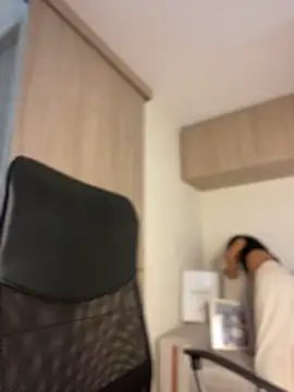 Snapshot of maddy_bronw_ chatting on 01-14-25, 10:12 maddy bronw online show from 01-14-25, 10:12