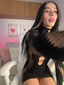 maddy bronw  online show from 03-20-26, 10:14