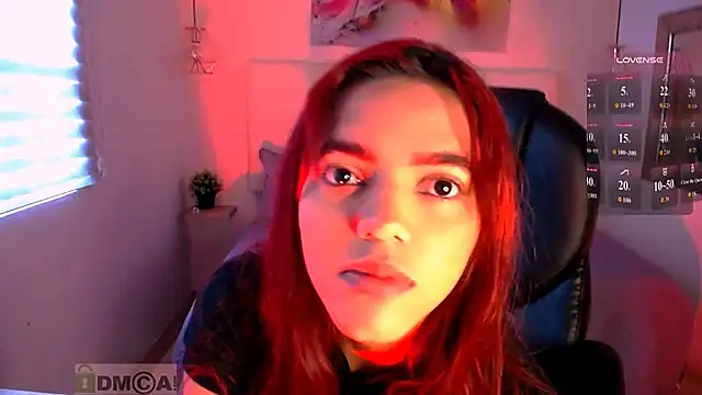 Snapshot of Cristal__adams chatting on 01-30-25, 12:27 Cristal adams online show from 01-30-25, 12:27