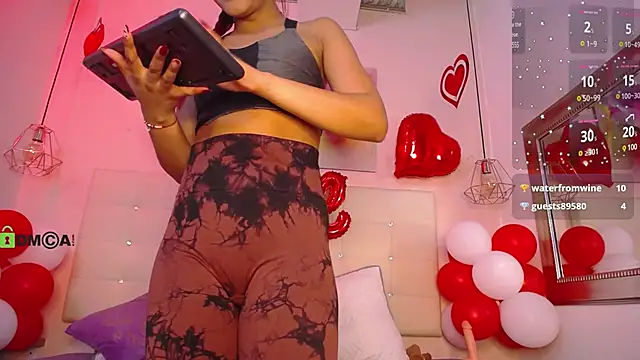 Snapshot of Cristal__adams chatting on 02-20-25, 01:30 Cristal adams online show from 02-20-25, 01:30