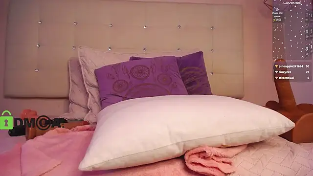 Snapshot of Cristal__adams chatting on 03-04-25, 03:59 Cristal adams online show from 03-04-25, 03:59