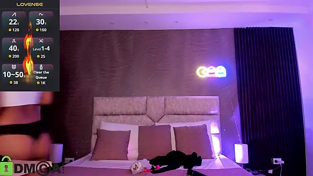 Snapshot of Cristal__adams chatting on 10-26-25, 12:22 Cristal adams online show from 10-26-25, 12:22