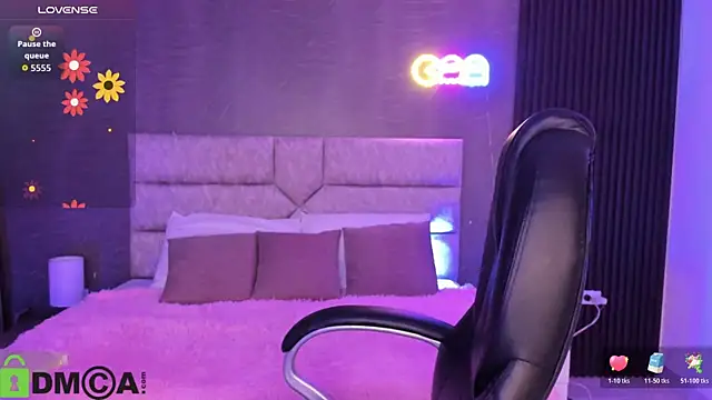 Snapshot of Cristal__adams chatting on 11-06-25, 12:17 Cristal adams online show from 11-06-25, 12:17