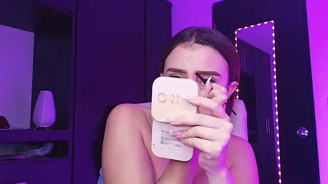 TinaJonnes  online show from 04-10-26, 04:39