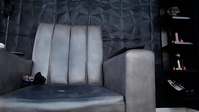 Snapshot of Agata_Darkness chatting on 09-17-25, 06:31 Agata Darkness online show from 09-17-25, 06:31