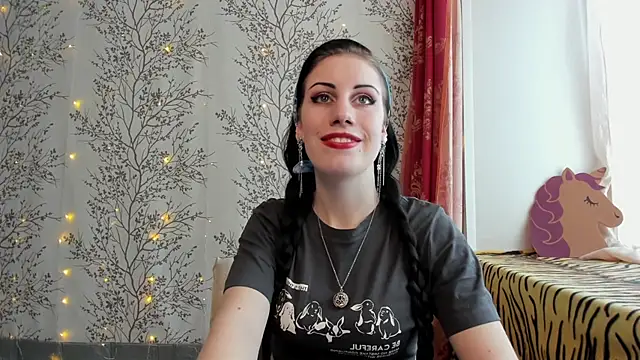 Snapshot of Mary0Lou chatting on 01-30-25, 06:24 Mary0Lou online show from 01-30-25, 06:24