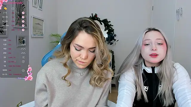 Snapshot of Evia_r0se chatting on 12-13-24, 09:46 Evia r0se online show from 12-13-24, 09:46