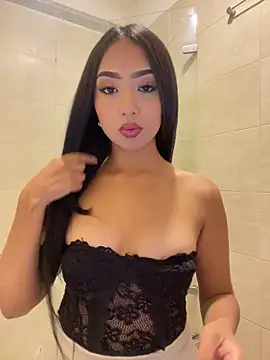 SOPHIACANDY19  online show from 02-05-26, 12:04