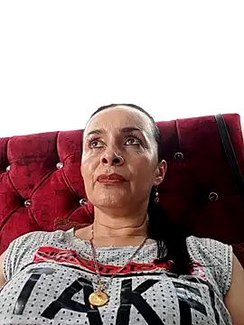 Samantha Sullivan  online show from 12-17-24, 04:21