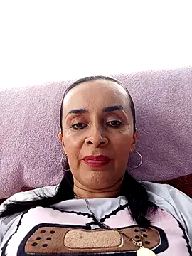 Samantha Sullivan  online show from 10-08-25, 04:59