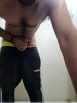 Snapshot of 77fuckerboy_ chatting on 01-16-25, 08:33 77fuckerboy online show from 01-16-25, 08:33