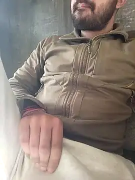 Snapshot of 77fuckerboy_ chatting on 01-25-25, 03:19 77fuckerboy online show from 01-25-25, 03:19