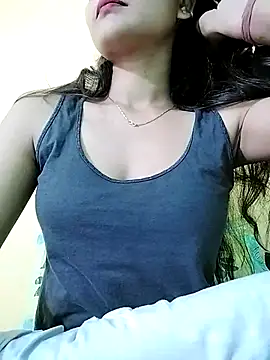 MISSQUEEN48 online show from 03-03-25, 05:20