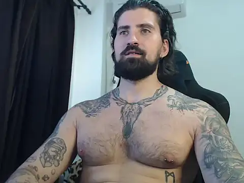 Snapshot of MateoHunk chatting on 09-14-25, 10:47 MateoHunk online show from 09-14-25, 10:47