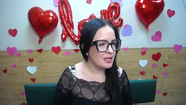 Snapshot of TayaBoret chatting on 02-10-25, 06:24 TayaBoret online show from 02-10-25, 06:24