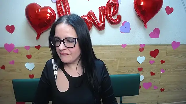 Snapshot of TayaBoret chatting on 02-11-25, 03:29 TayaBoret online show from 02-11-25, 03:29