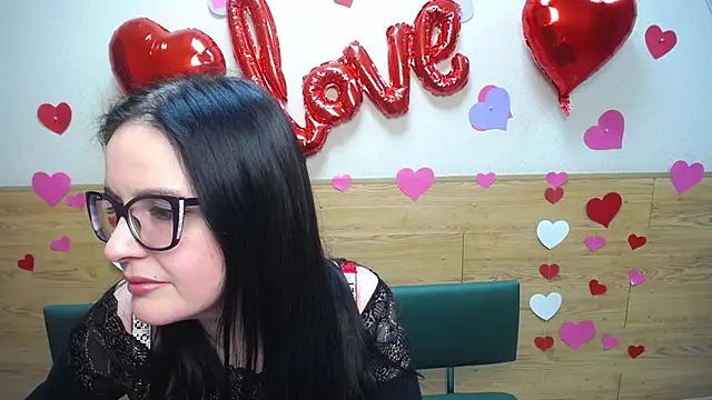 Snapshot of TayaBoret chatting on 02-14-25, 09:43 TayaBoret online show from 02-14-25, 09:43