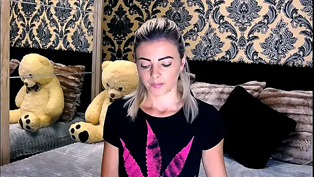 Aly girl1 online show from 12-28-24, 10:25